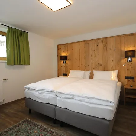 Ferienhaus Loisa Pettneu am Arlberg