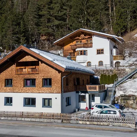 Ferienhaus Loisa Pettneu am Arlberg